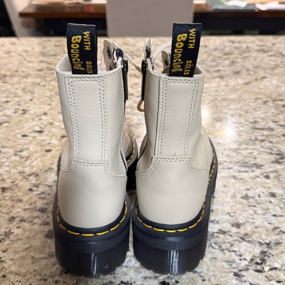 Dr Marten Jadon III Pisa Leather Platform Lace Up Boots - Picture 4 of 13